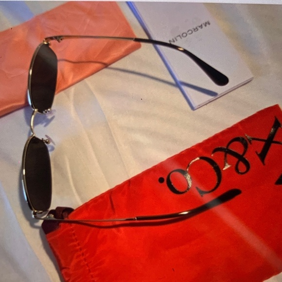 Max & Co MO0135 32E women Eyewear with Adjustable silicone nose pads - Picture 6 of 11